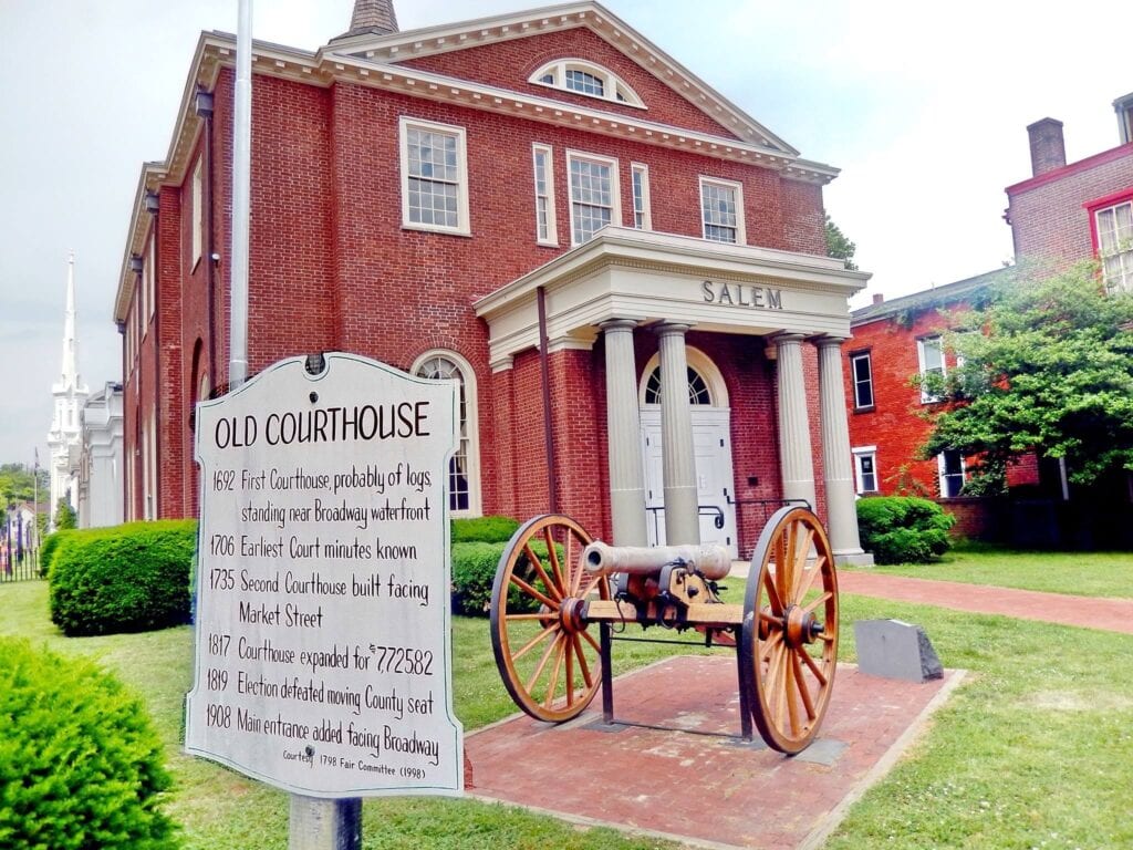 Palacio de justicia del condado de Old Salem